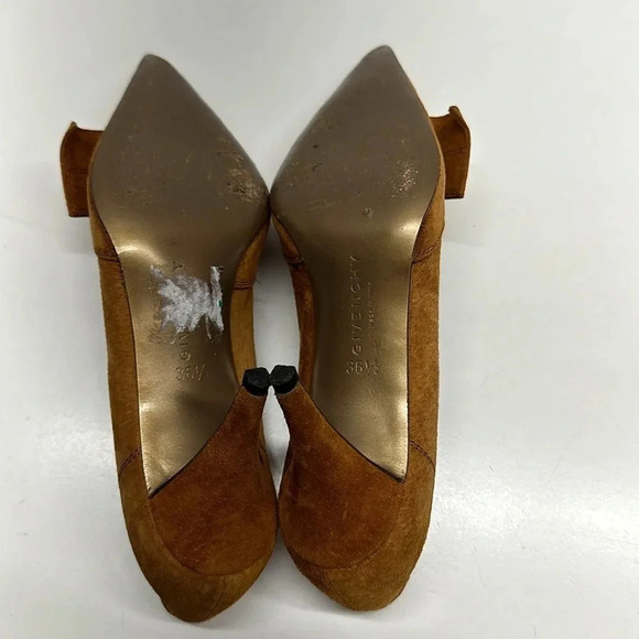 Givenchy Heels High Heel Pumps Shoes Suede Gold Metal Logo Tan Brown Size 36.5 - Picture 9 of 11